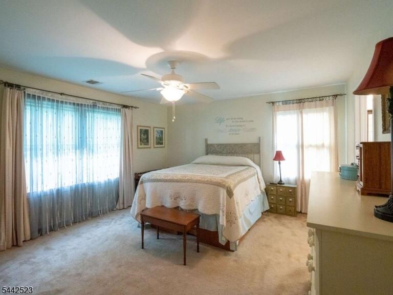 Property listing MLS 4036986 photo 14