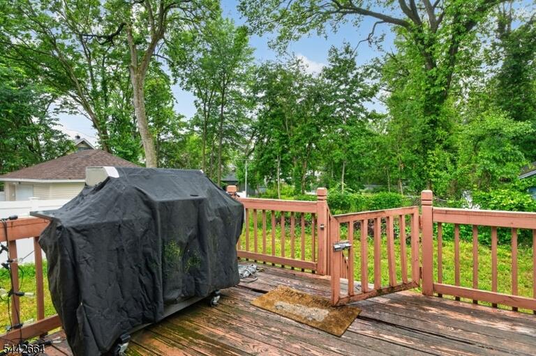 Property listing MLS 4037112 photo 19