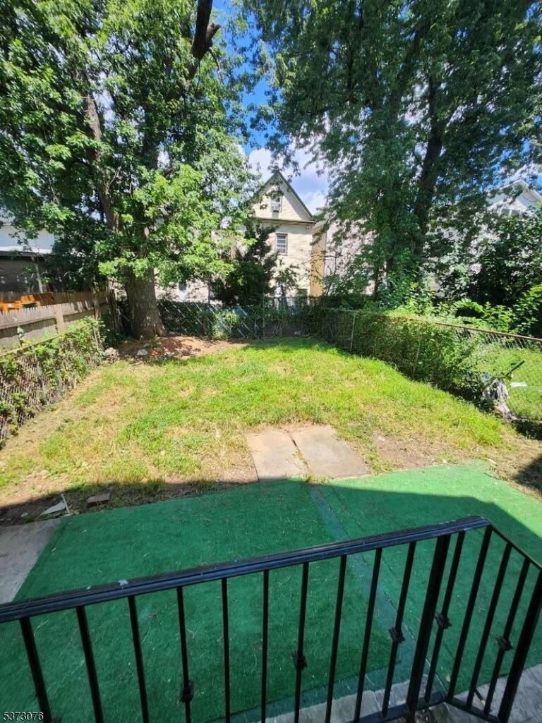 Property listing MLS 4037133 photo 15
