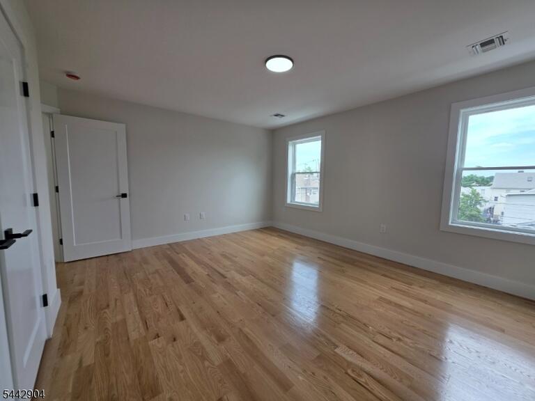 Property listing MLS 4037396 photo 18