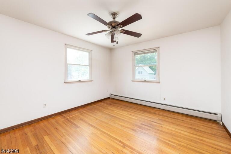 Property listing MLS 4037439 photo 17