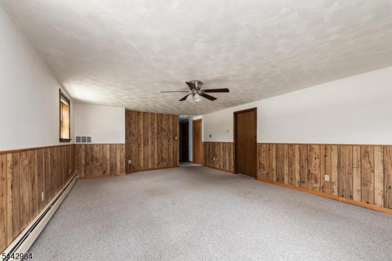 Property listing MLS 4037439 photo 25