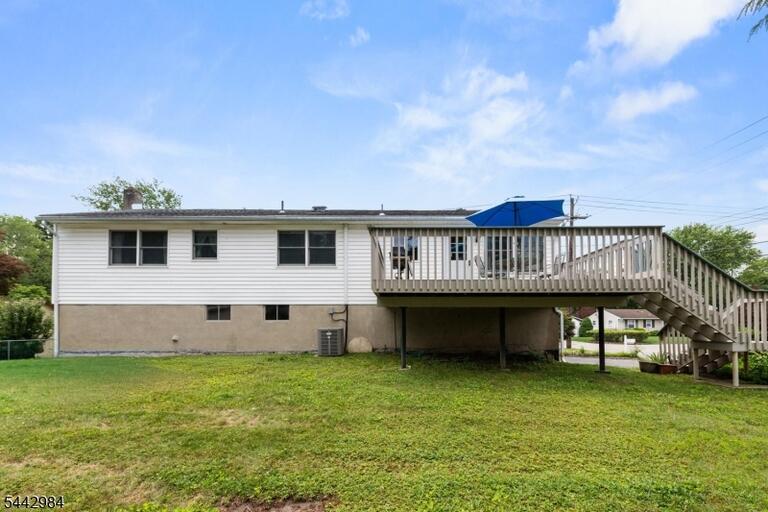 Property listing MLS 4037439 photo 33