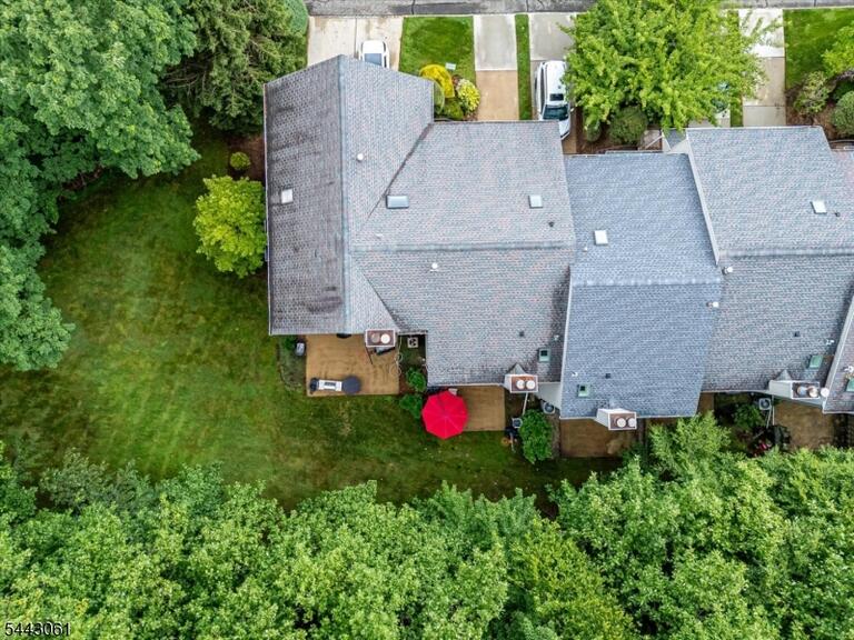 Property listing MLS 4037474 photo 46