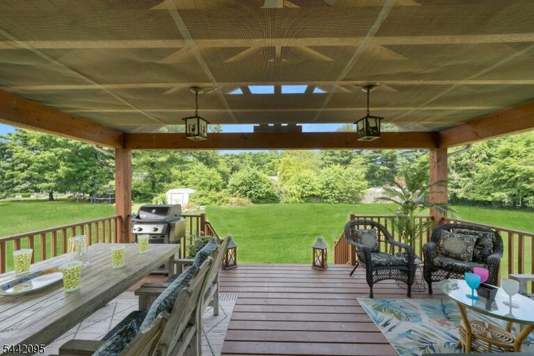 Property listing MLS 4037485 photo 41