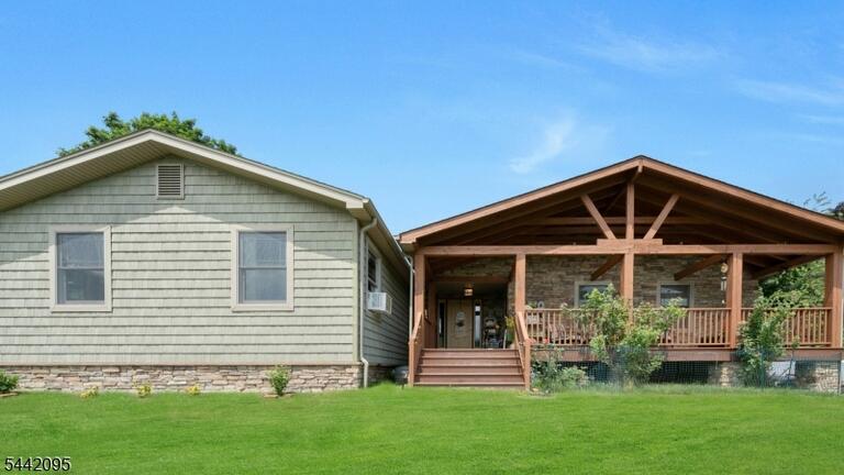 Property listing MLS 4037485 photo 6
