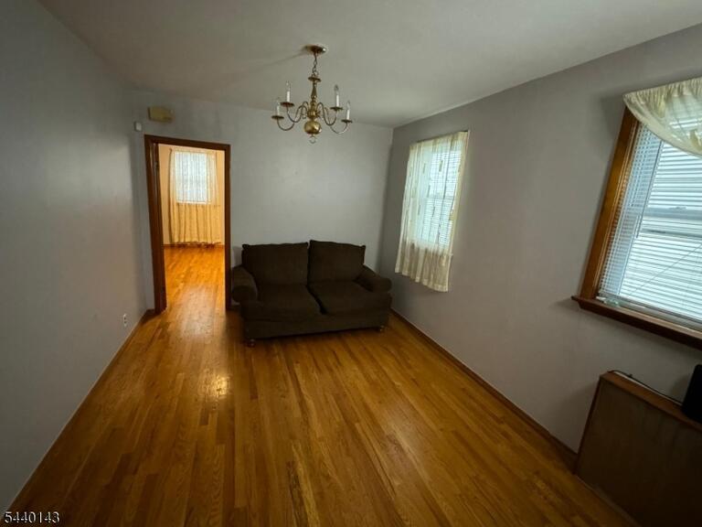 Property listing MLS 4037491 photo 2