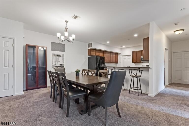 Property listing MLS 4037492 photo 10