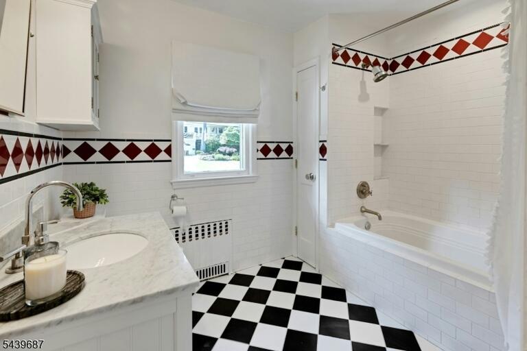 Property listing MLS 4037583 photo 37