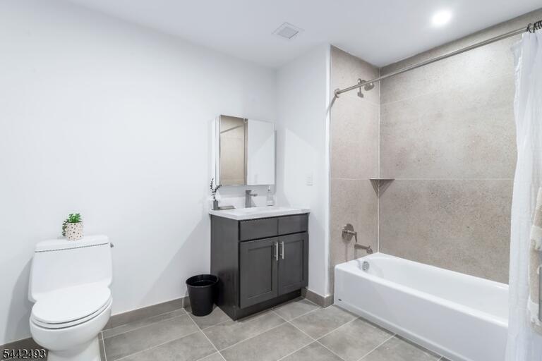 Property listing MLS 4037602 photo 9