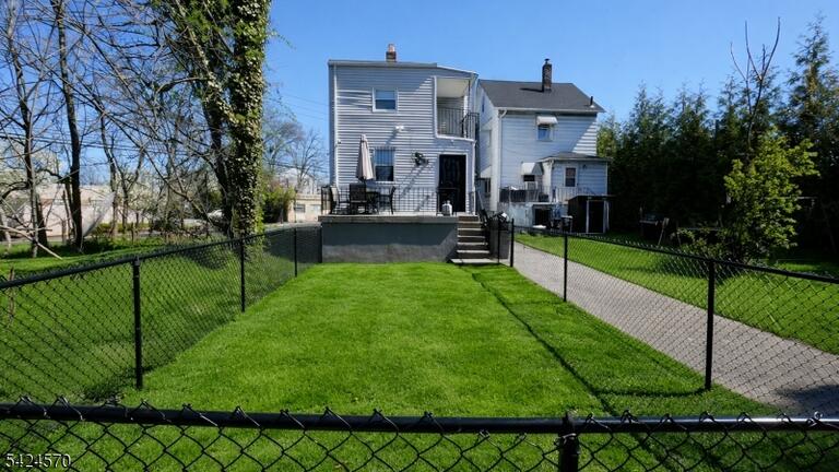 Property listing MLS 4037618 photo 18