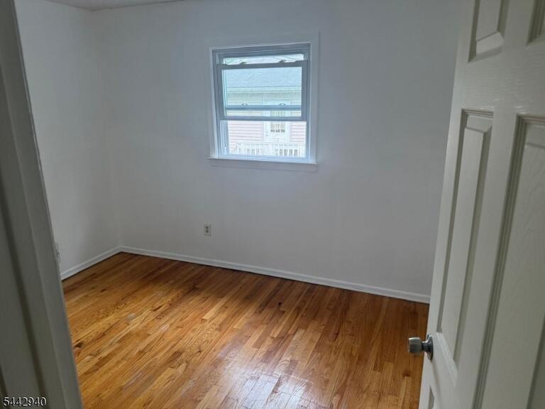 Property listing MLS 4037667 photo 13