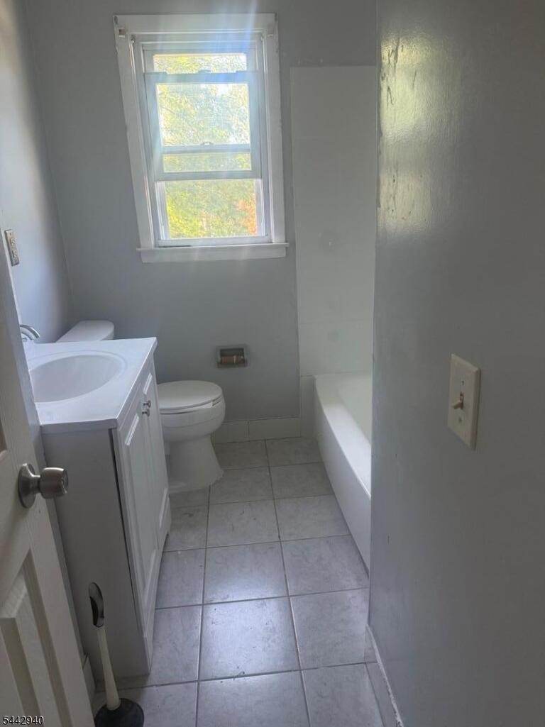 Property listing MLS 4037667 photo 3