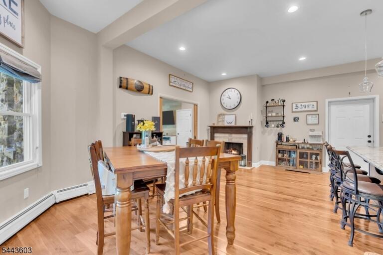 Property listing MLS 4037880 photo 17