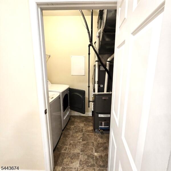 Property listing MLS 4037992 photo 4