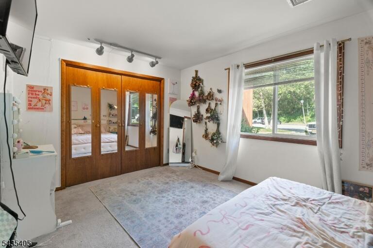 Property listing MLS 4038194 photo 13