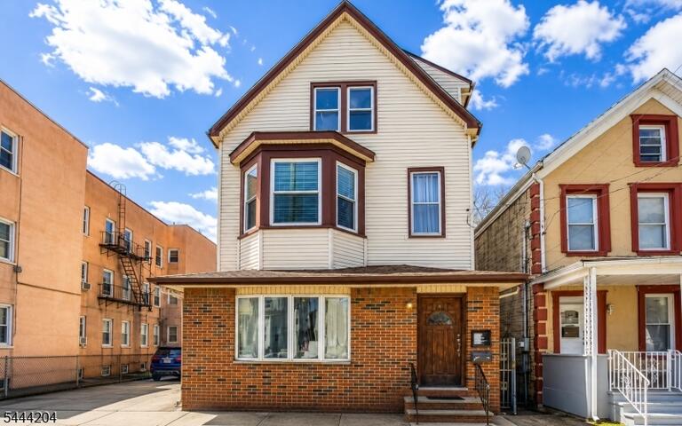 Property listing MLS 4038416 photo 15