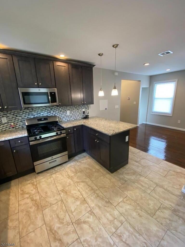 Property listing MLS 4038506 photo 6
