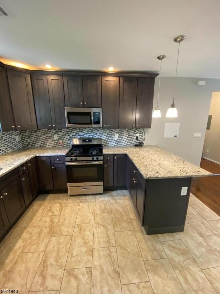 Property listing MLS 4038506 photo 7