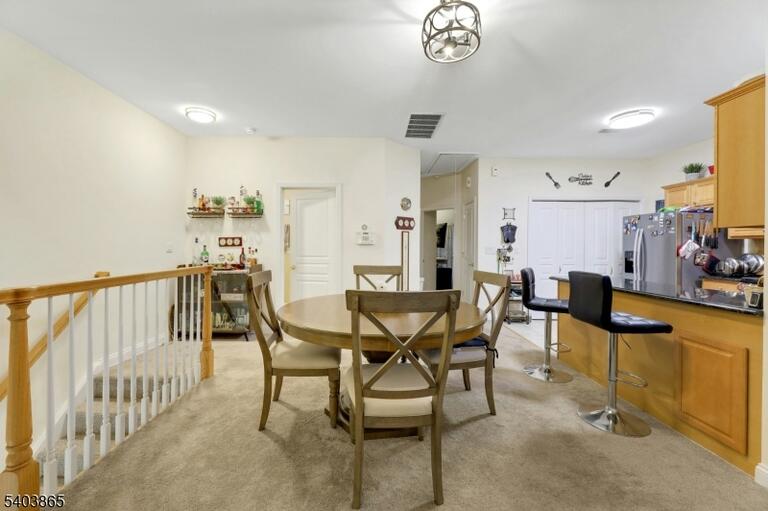 Property listing MLS 4038604 photo 4