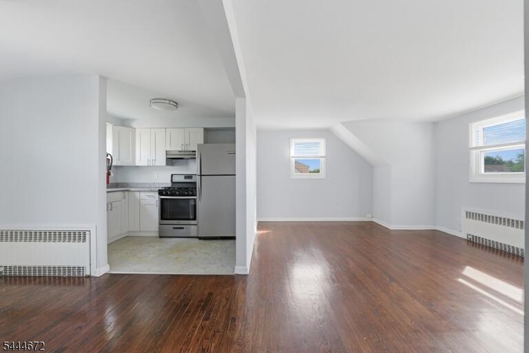 Property listing MLS 4038816 photo 7