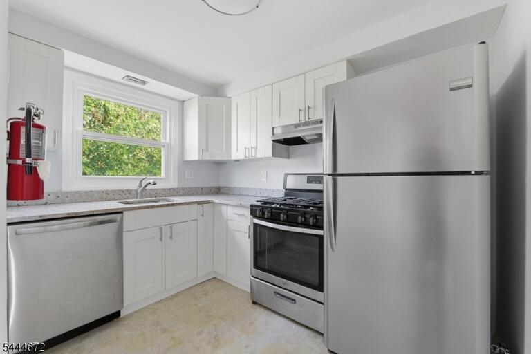 Property listing MLS 4038816 photo 9