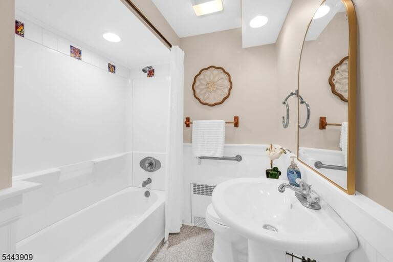 Property listing MLS 4038862 photo 13
