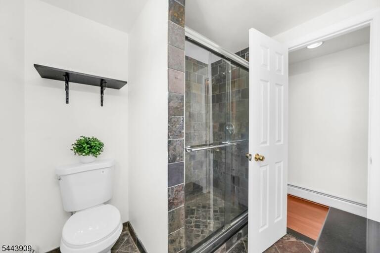 Property listing MLS 4038862 photo 26