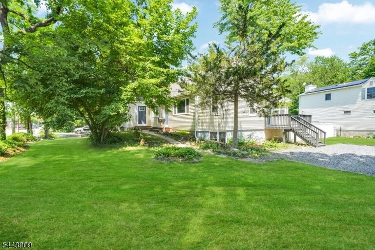 Property listing MLS 4038862 photo 35