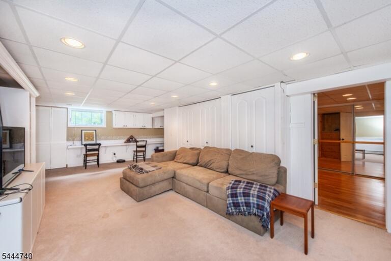 Property listing MLS 4038875 photo 25