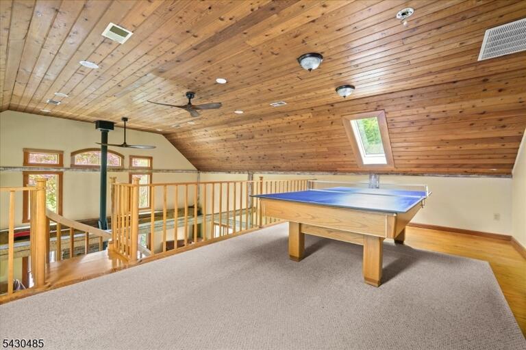Property listing MLS 4038903 photo 16