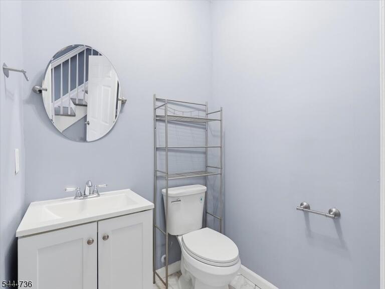 Property listing MLS 4038968 photo 15