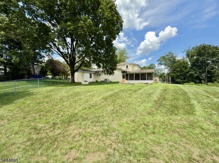 Property listing MLS 4038996 photo 28