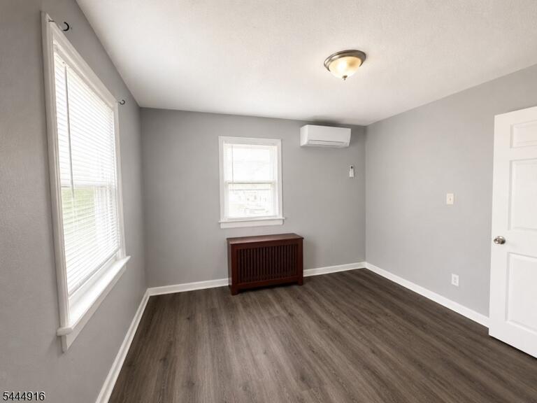 Property listing MLS 4039025 photo 9