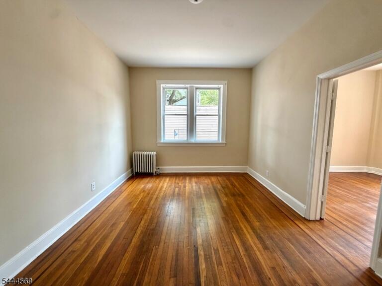 Property listing MLS 4039068 photo 4