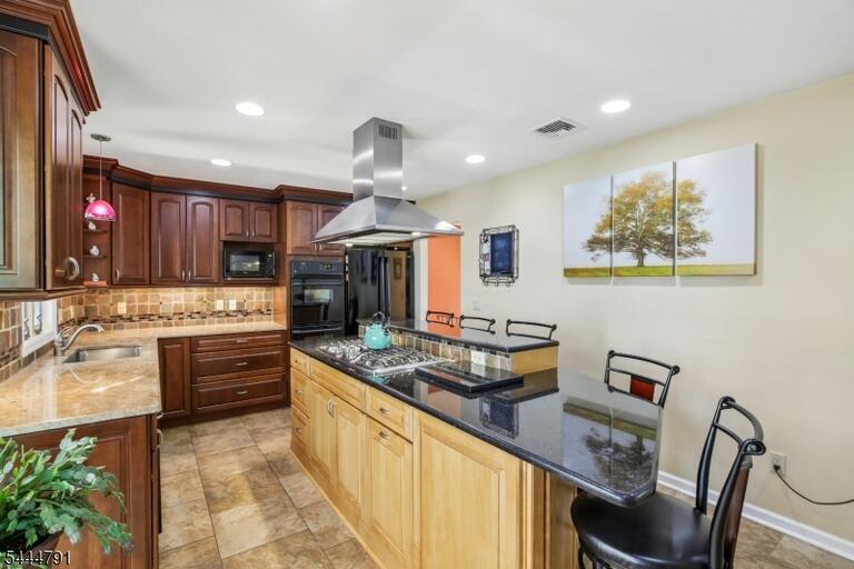 Property listing MLS 4039095 photo 13