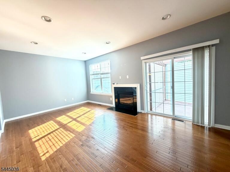 Property listing MLS 4039107 photo 17