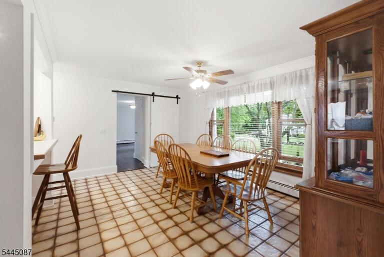 Property listing MLS 4039170 photo 16