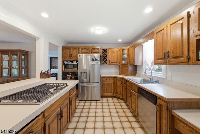 Property listing MLS 4039170 photo 18