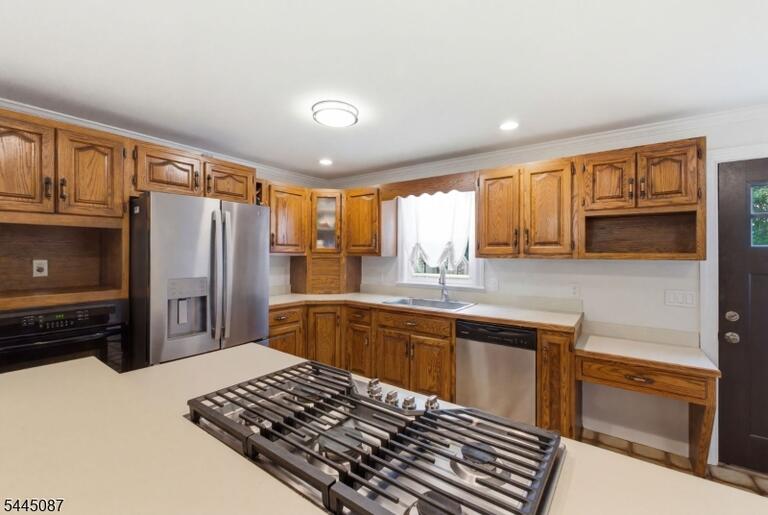 Property listing MLS 4039170 photo 19