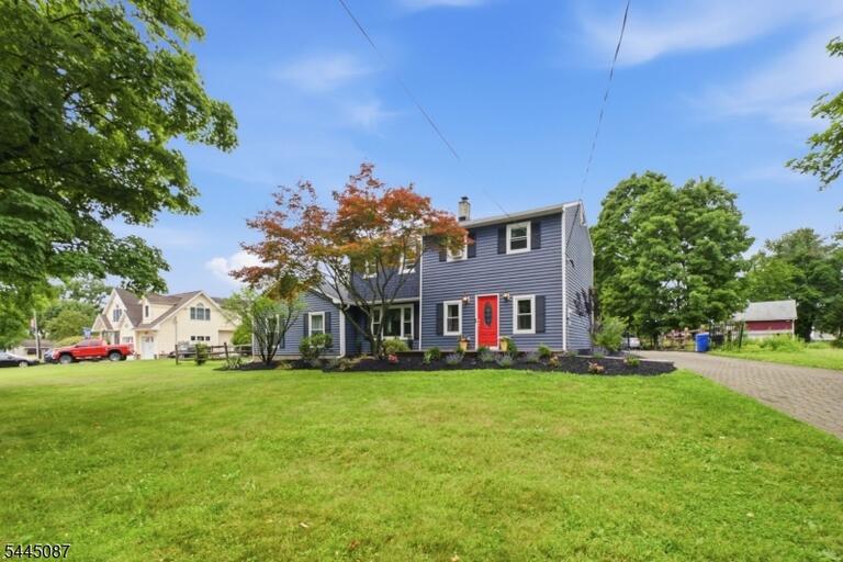 Property listing MLS 4039170 photo 4