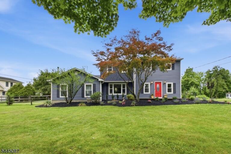 Property listing MLS 4039170 photo 5