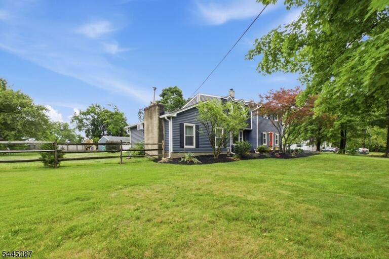 Property listing MLS 4039170 photo 7