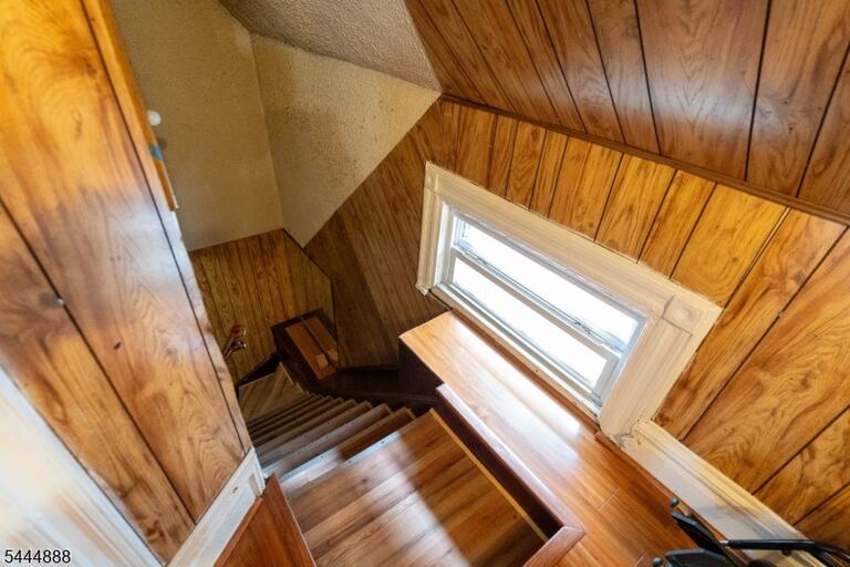 Property listing MLS 4039255 photo 26