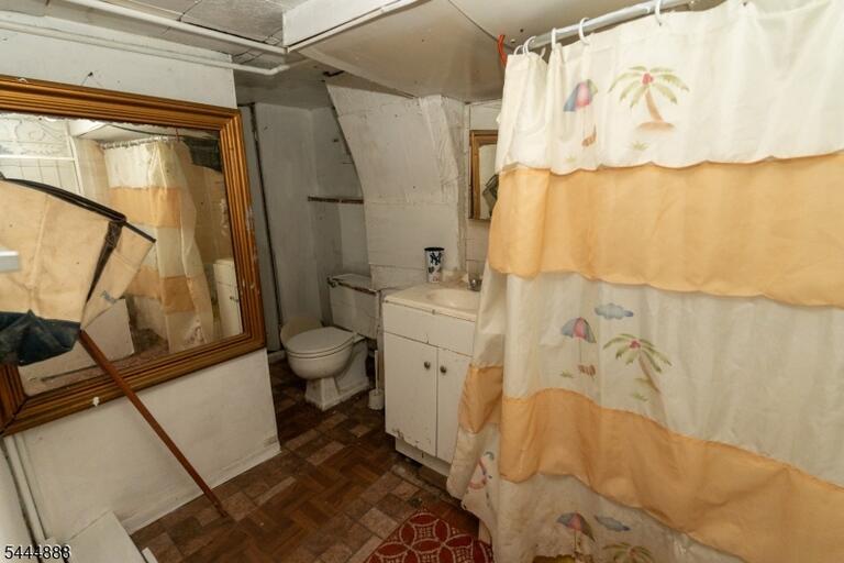 Property listing MLS 4039255 photo 35