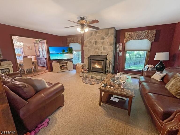 Property listing MLS 4039289 photo 2