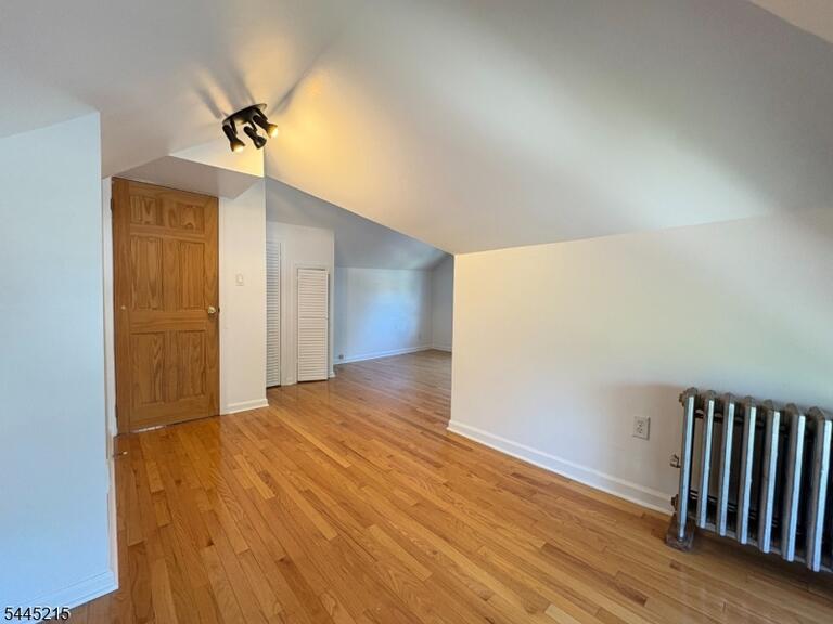 Property listing MLS 4039293 photo 3