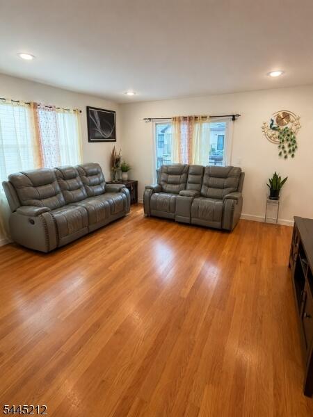 Property listing MLS 4039299 photo 3
