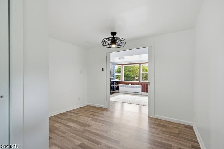 Property listing MLS 4039543 photo 21