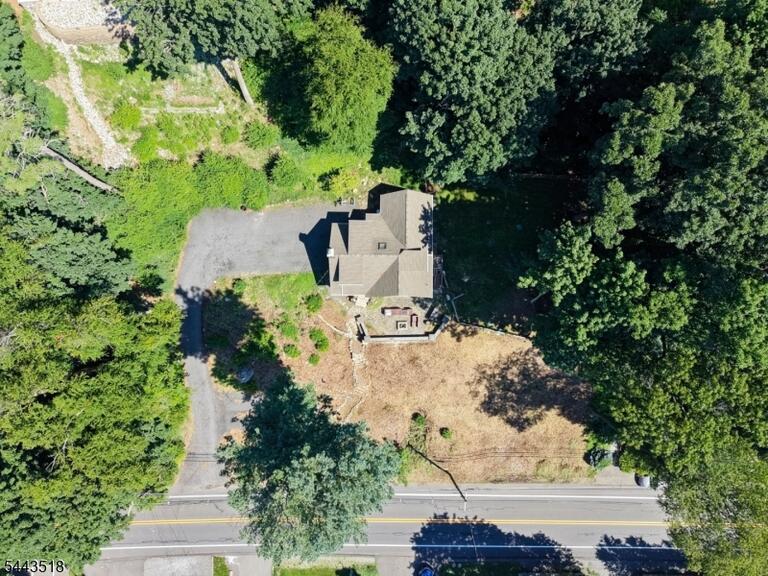 Property listing MLS 4039543 photo 36